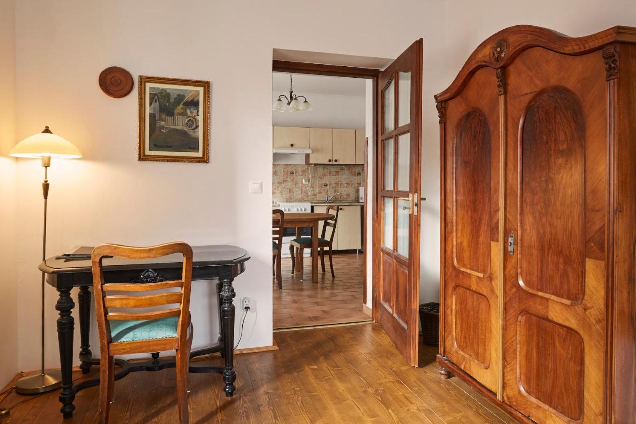 Preselo Pinceszet Es Vendeghaz Bed & Breakfast Erdobenye Exterior photo