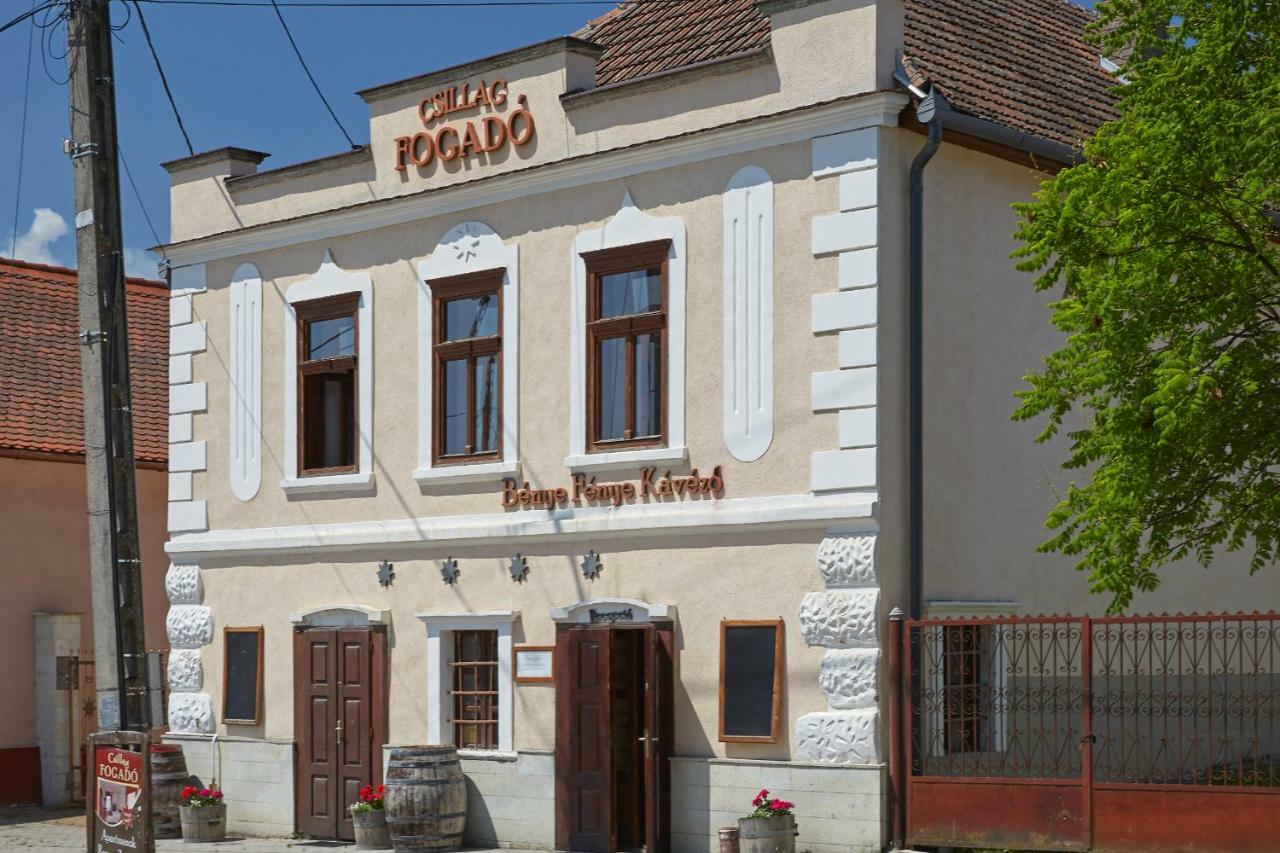 Preselo Pinceszet Es Vendeghaz Bed & Breakfast Erdobenye Exterior photo